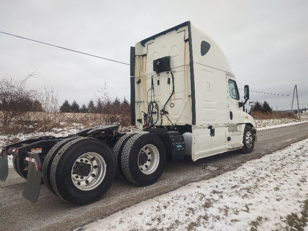 Sleeper Tractor-Heavy Duty Tractors-Freightliner-2019-Cascadia 11364ST-Mount Hope-OH-588,001\n\t\tmiles-$ 40,250 - Image 7