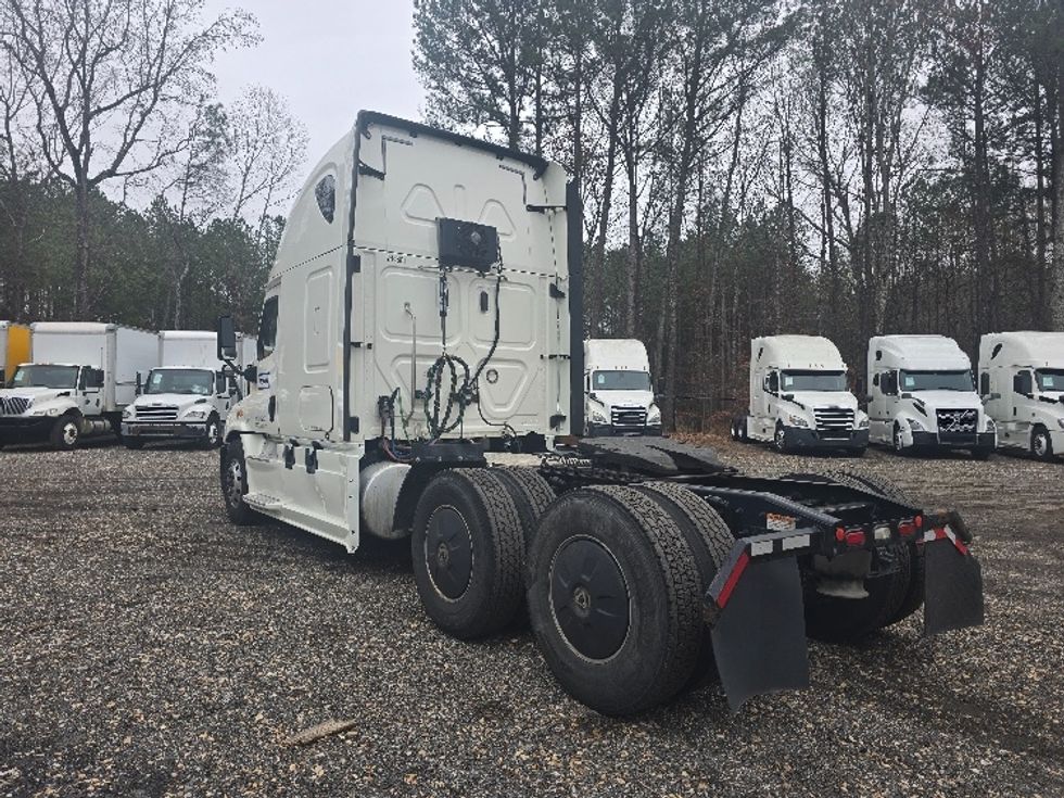 Sleeper Tractor-Heavy Duty Tractors-Freightliner-2019-Cascadia 11364ST-Suwanee-GA-641,156\n\t\tmiles-$ 42,500 - Image 5