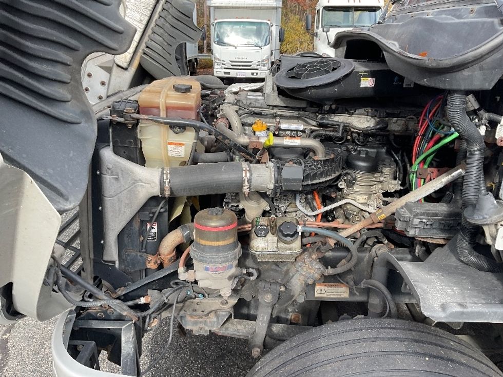 Sleeper Tractor-Heavy Duty Tractors-Freightliner-2019-Cascadia 12542ST-Braintree-MA-513,549\n\t\tmiles-$ 47,500 - Image 20