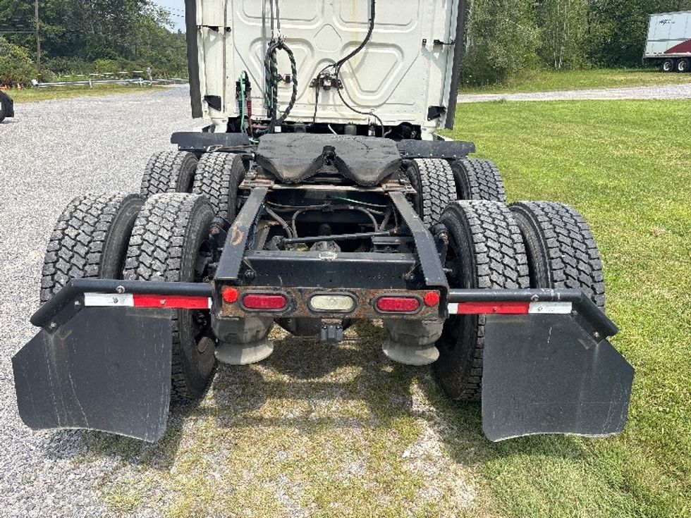 Sleeper Tractor-Heavy Duty Tractors-Freightliner-2019-Cascadia 12564ST-Akron-OH-377,802\n\t\tmiles-$ 61,250 - Image 6