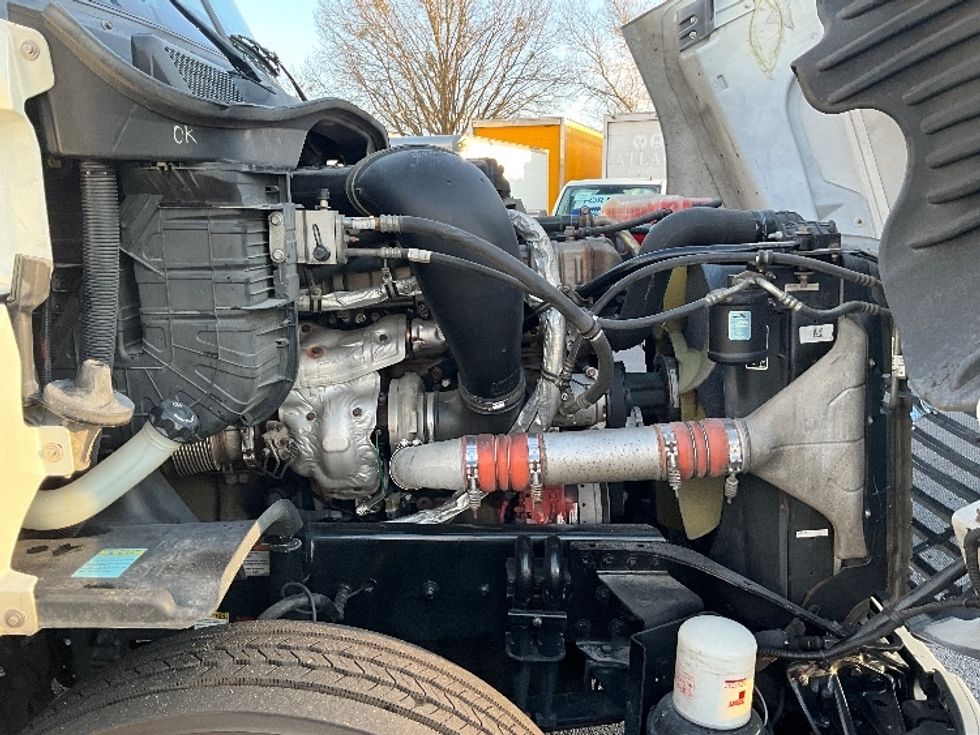 Sleeper Tractor-Heavy Duty Tractors-Freightliner-2019-Cascadia 12564ST-Atlanta (Forest Park)-GA-589,331\n\t\tmiles-$ 41,000 - Image 19