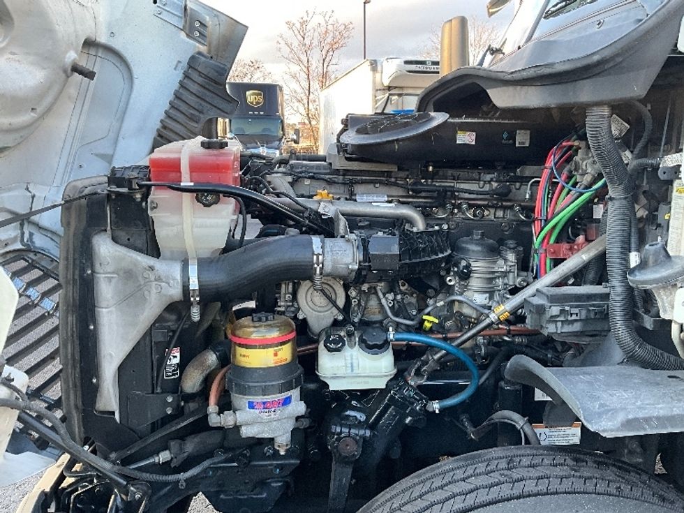 Sleeper Tractor-Heavy Duty Tractors-Freightliner-2019-Cascadia 12564ST-Atlanta (Forest Park)-GA-589,331\n\t\tmiles-$ 41,000 - Image 20