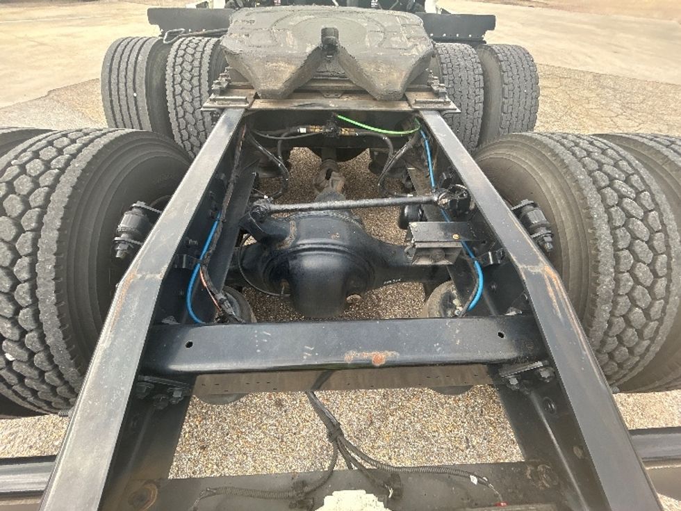 Sleeper Tractor-Heavy Duty Tractors-Freightliner-2019-Cascadia 12564ST-Belden-MS-455,650\n\t\tmiles-$ 56,500 - Image 6