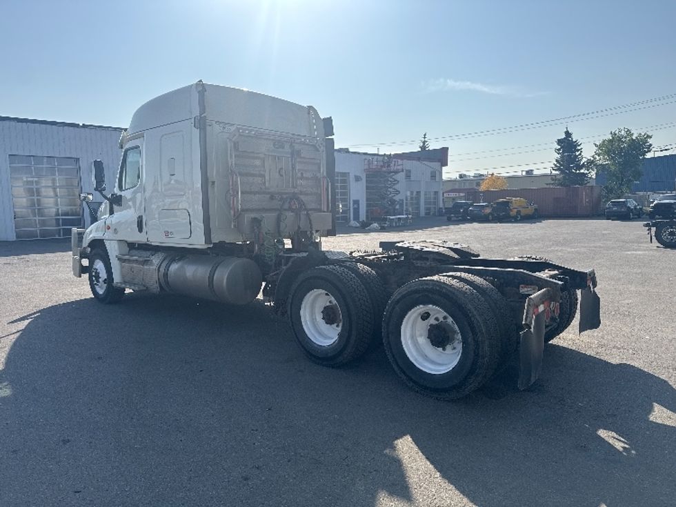Sleeper Tractor-Heavy Duty Tractors-Freightliner-2019-Cascadia 12564ST-Calgary-AB-540,794\n\t\tkm-$ 68,500 - Image 5