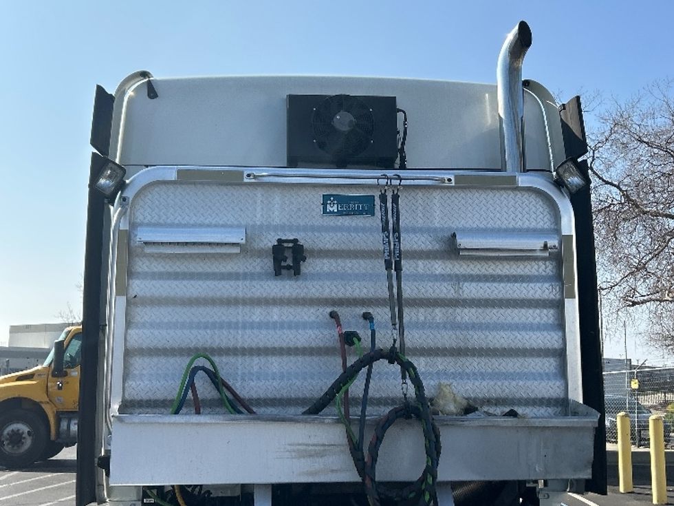 Sleeper Tractor-Heavy Duty Tractors-Freightliner-2019-Cascadia 12564ST-Ceres-CA-436,804\n\t\tmiles-$ 53,000 - Image 22