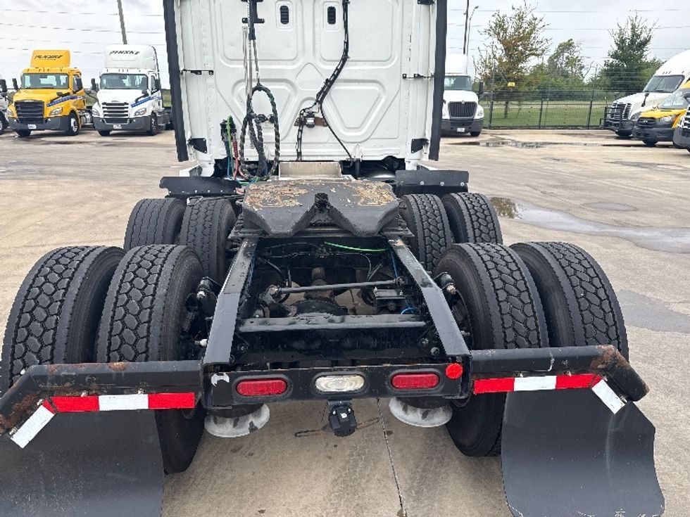 Sleeper Tractor-Heavy Duty Tractors-Freightliner-2019-Cascadia 12564ST-Dallas-TX-570,331\n\t\tmiles-$ 52,000 - Image 6