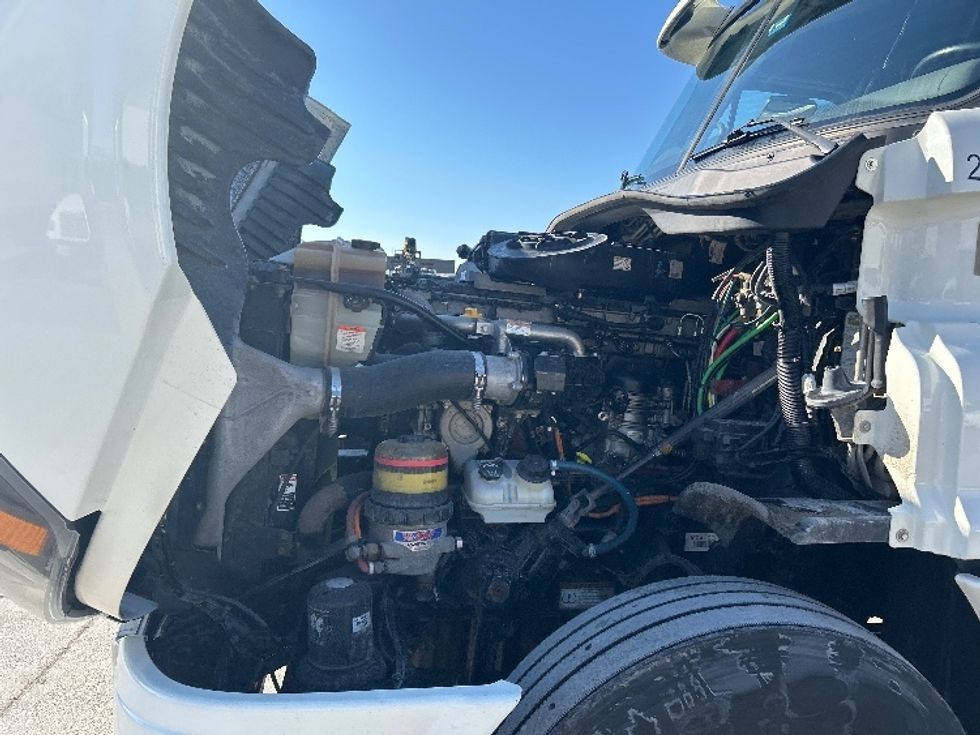 Sleeper Tractor-Heavy Duty Tractors-Freightliner-2019-Cascadia 12564ST-Des Moines-IA-404,135\n\t\tmiles-$ 50,000 - Image 21