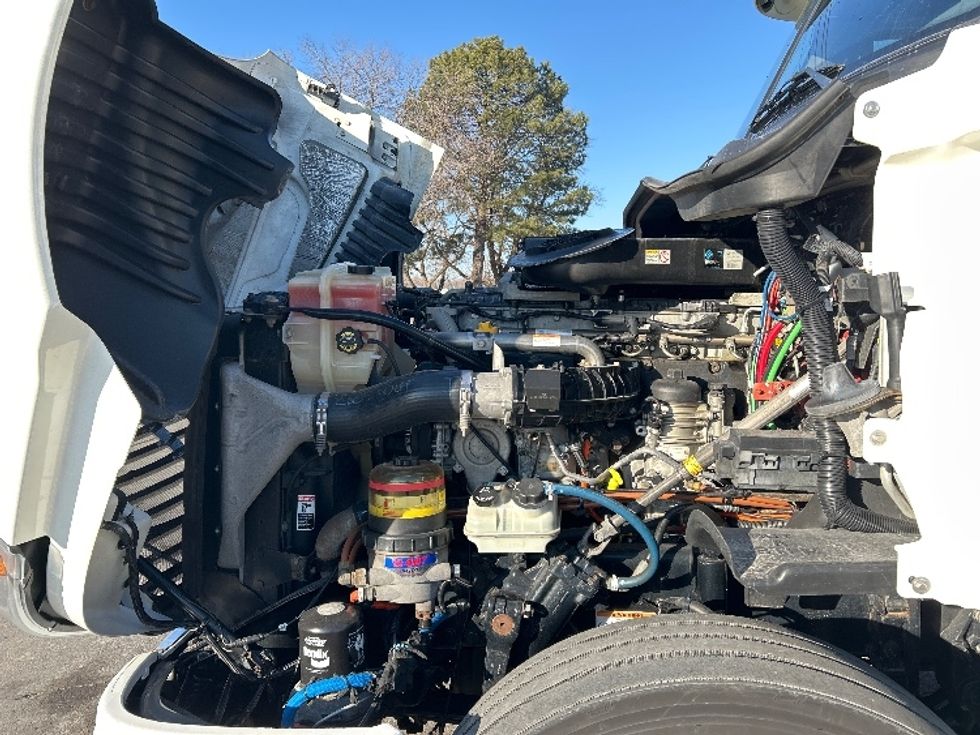 Sleeper Tractor-Heavy Duty Tractors-Freightliner-2019-Cascadia 12564ST-Des Moines-IA-543,735\n\t\tmiles-$ 42,500 - Image 21