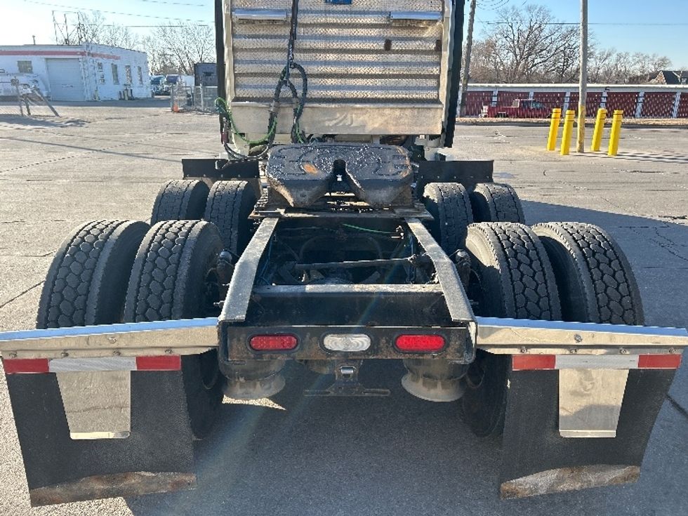 Sleeper Tractor-Heavy Duty Tractors-Freightliner-2019-Cascadia 12564ST-Des Moines-IA-543,735\n\t\tmiles-$ 42,500 - Image 6