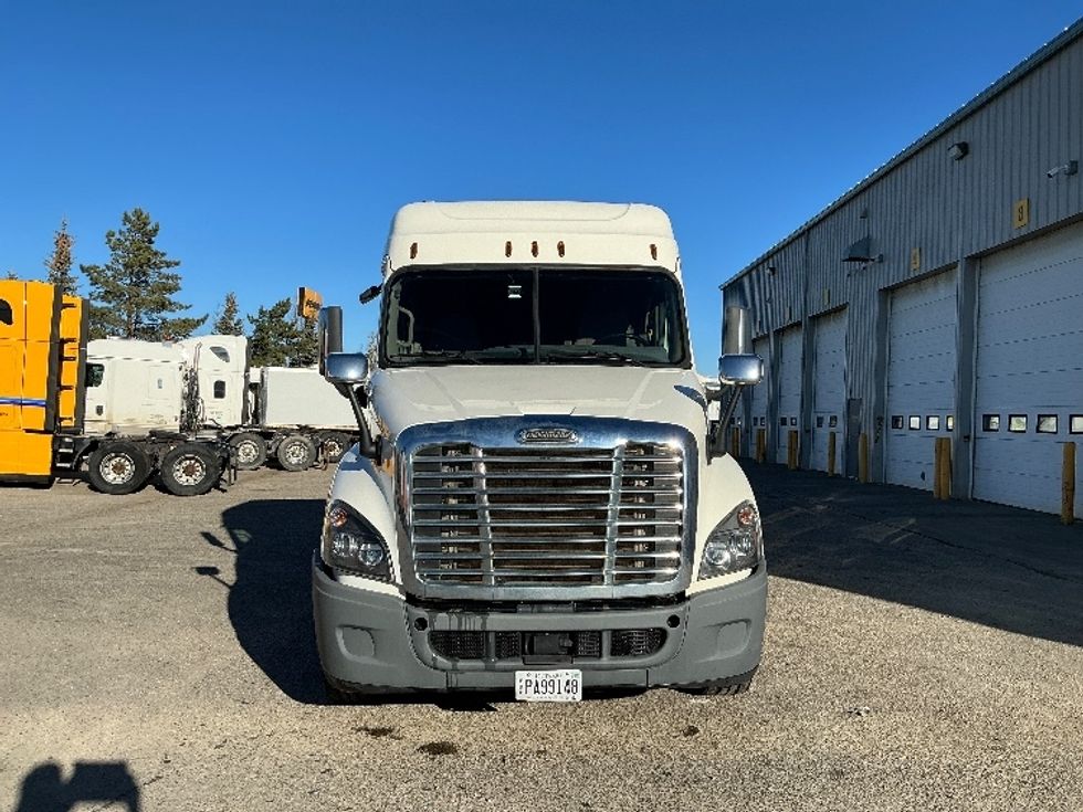 Sleeper Tractor-Heavy Duty Tractors-Freightliner-2019-Cascadia 12564ST-Edmonton-AB-479,041\n\t\tkm-$ 72,000 - Image 2