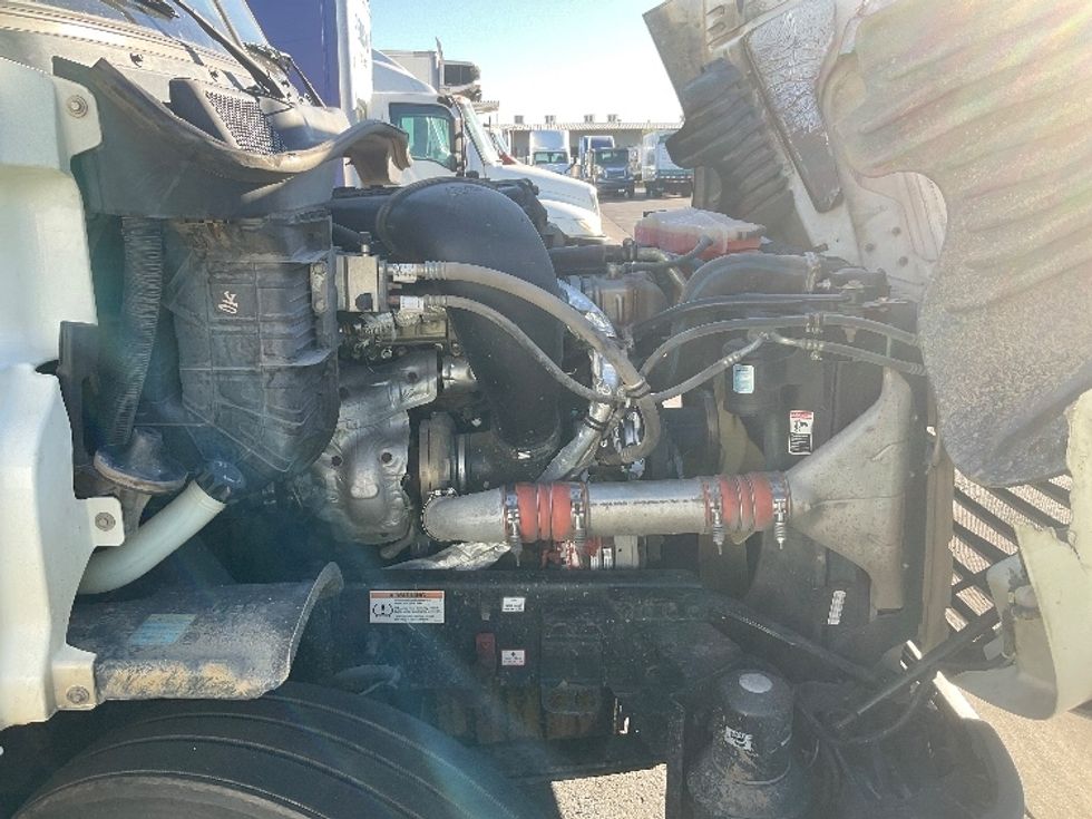 Sleeper Tractor-Heavy Duty Tractors-Freightliner-2019-Cascadia 12564ST-Fontana-CA-665,554\n\t\tmiles-$ 42,000 - Image 20