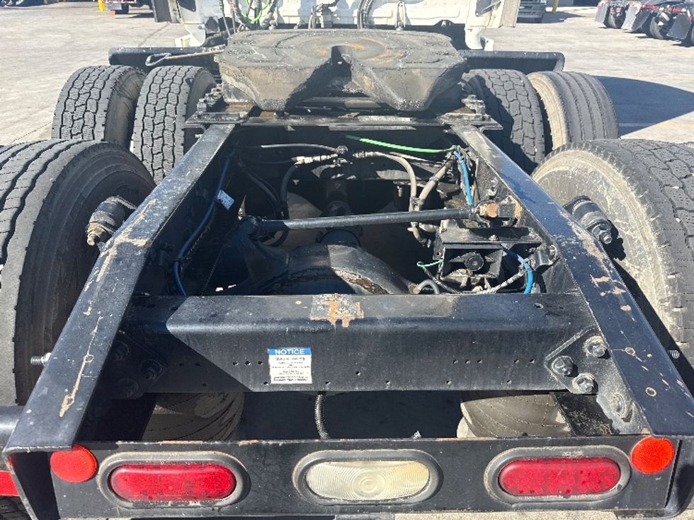 Sleeper Tractor-Heavy Duty Tractors-Freightliner-2019-Cascadia 12564ST-Fontana-CA-748,709\n\t\tmiles-$ 33,000 - Image 6