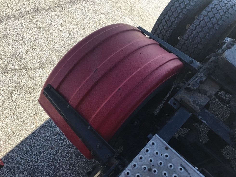 Sleeper Tractor-Heavy Duty Tractors-Freightliner-2019-Cascadia 12564ST-Fredonia-NY-598,021\n\t\tmiles-$ 40,250 - Image 23