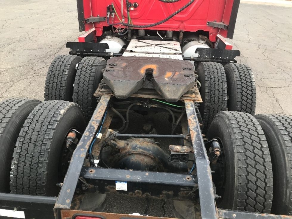 Sleeper Tractor-Heavy Duty Tractors-Freightliner-2019-Cascadia 12564ST-Fredonia-NY-695,701\n\t\tmiles-$ 34,750 - Image 6