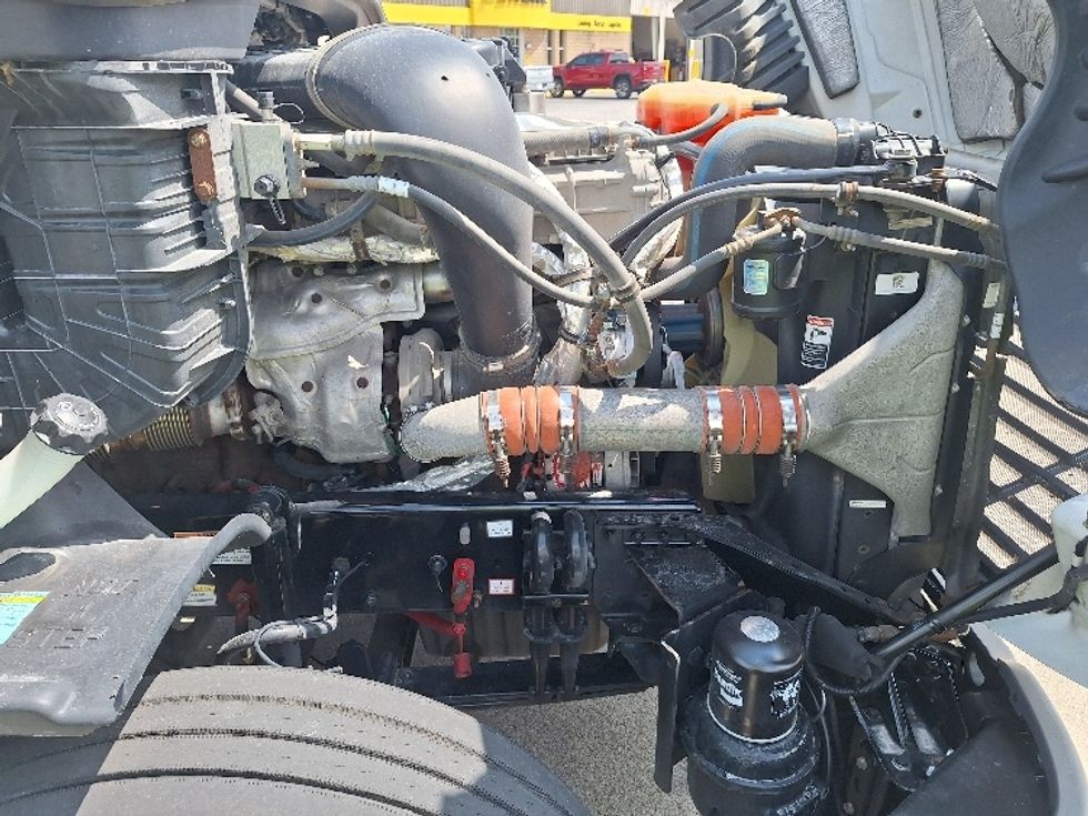 Sleeper Tractor-Heavy Duty Tractors-Freightliner-2019-Cascadia 12564ST-Goshen-IN-451,649\n\t\tmiles-$ 55,250 - Image 20