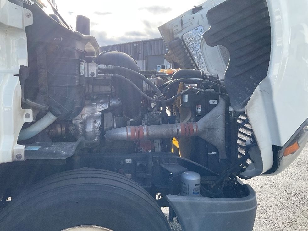 Sleeper Tractor-Heavy Duty Tractors-Freightliner-2019-Cascadia 12564ST-Greeley-CO-472,339\n\t\tmiles-$ 53,000 - Image 18