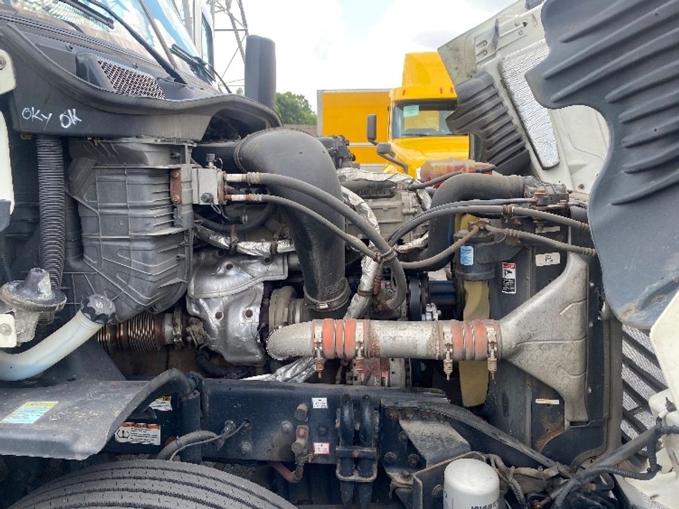 Sleeper Tractor-Heavy Duty Tractors-Freightliner-2019-Cascadia 12564ST-Greensboro-NC-389,137\n\t\tmiles-$ 63,500 - Image 20