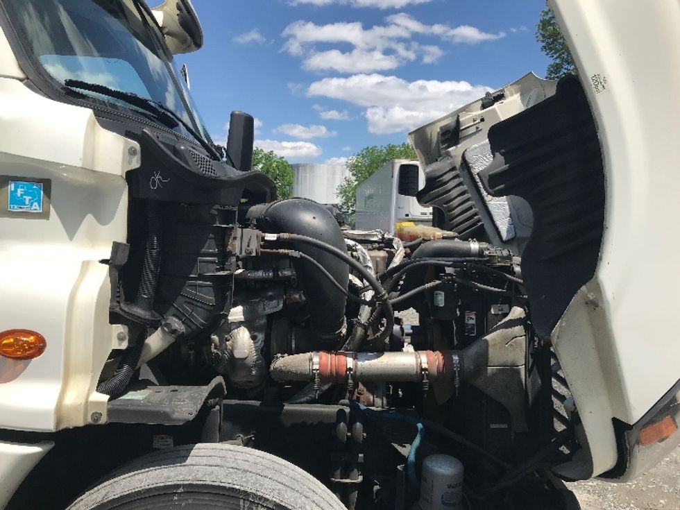 Sleeper Tractor-Heavy Duty Tractors-Freightliner-2019-Cascadia 12564ST-Harrisburg-PA-507,690\n\t\tmiles-$ 52,000 - Image 20