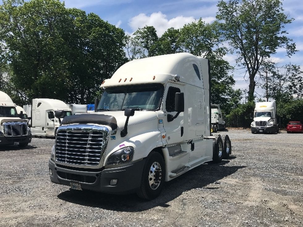 Sleeper Tractor-Heavy Duty Tractors-Freightliner-2019-Cascadia 12564ST-Harrisburg-PA-507,690\n\t\tmiles-$ 52,000 - Image 3