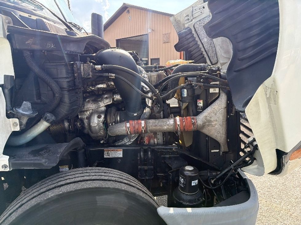 Sleeper Tractor-Heavy Duty Tractors-Freightliner-2019-Cascadia 12564ST-Harrisonburg-VA-538,803\n\t\tmiles-$ 43,250 - Image 20