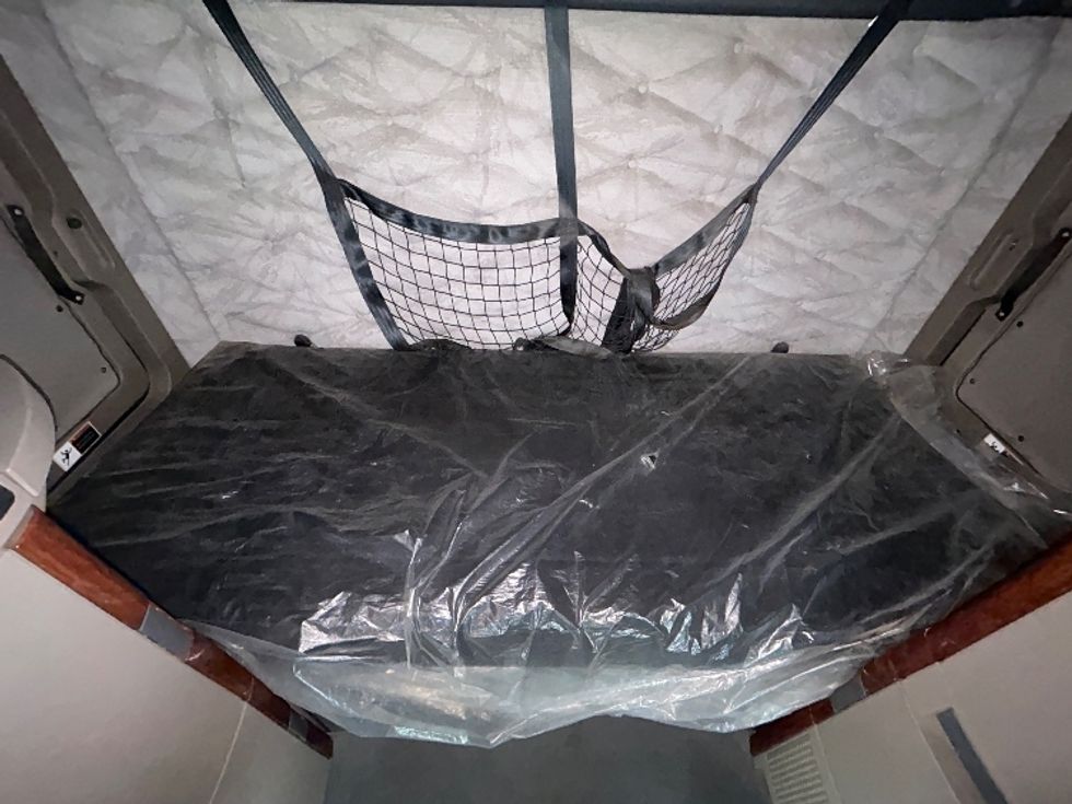 Sleeper Tractor-Heavy Duty Tractors-Freightliner-2019-Cascadia 12564ST-Houston-TX-246,451\n\t\tmiles-$ 59,750 - Image 17