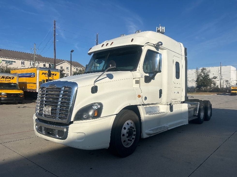 Sleeper Tractor-Heavy Duty Tractors-Freightliner-2019-Cascadia 12564ST-Houston-TX-468,960\n\t\tmiles-$ 47,750 - Image 3