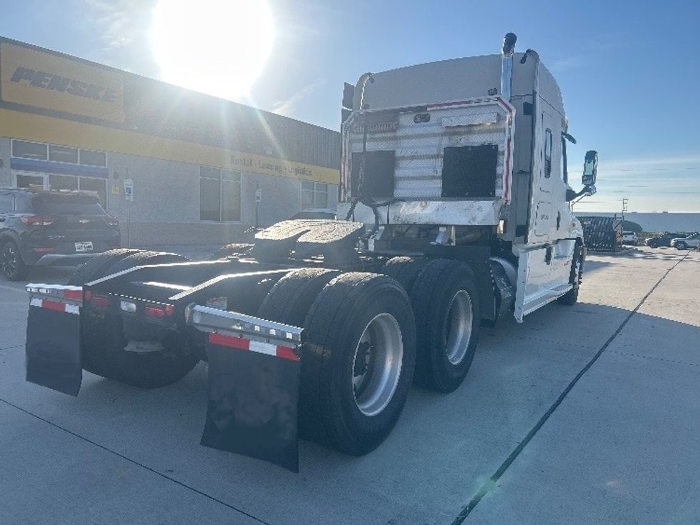 Sleeper Tractor-Heavy Duty Tractors-Freightliner-2019-Cascadia 12564ST-Houston-TX-468,960\n\t\tmiles-$ 47,750 - Image 6