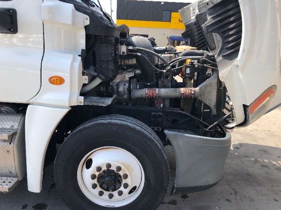 Sleeper Tractor-Heavy Duty Tractors-Freightliner-2019-Cascadia 12564ST-Indianapolis-IN-469,818\n\t\tmiles-$ 48,500 - Image 20