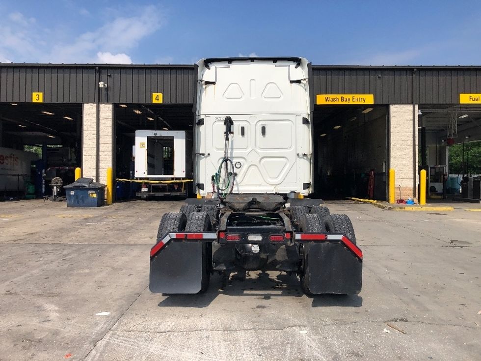 Sleeper Tractor-Heavy Duty Tractors-Freightliner-2019-Cascadia 12564ST-Indianapolis-IN-469,818\n\t\tmiles-$ 48,500 - Image 6
