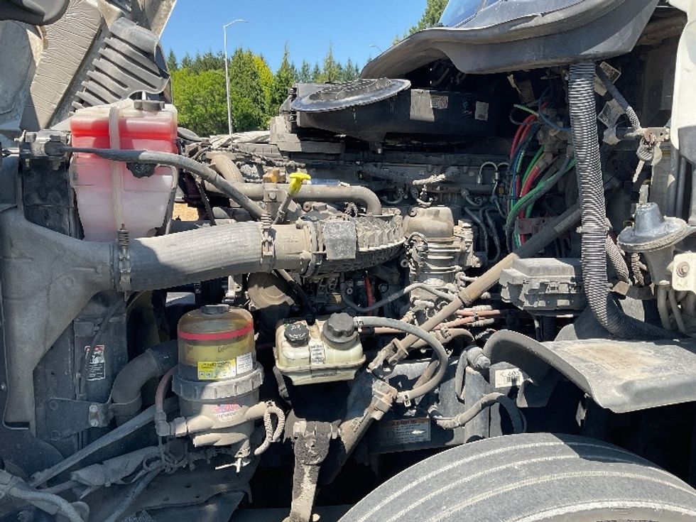 Sleeper Tractor-Heavy Duty Tractors-Freightliner-2019-Cascadia 12564ST-Lacey-WA-466,940\n\t\tmiles-$ 61,250 - Image 21