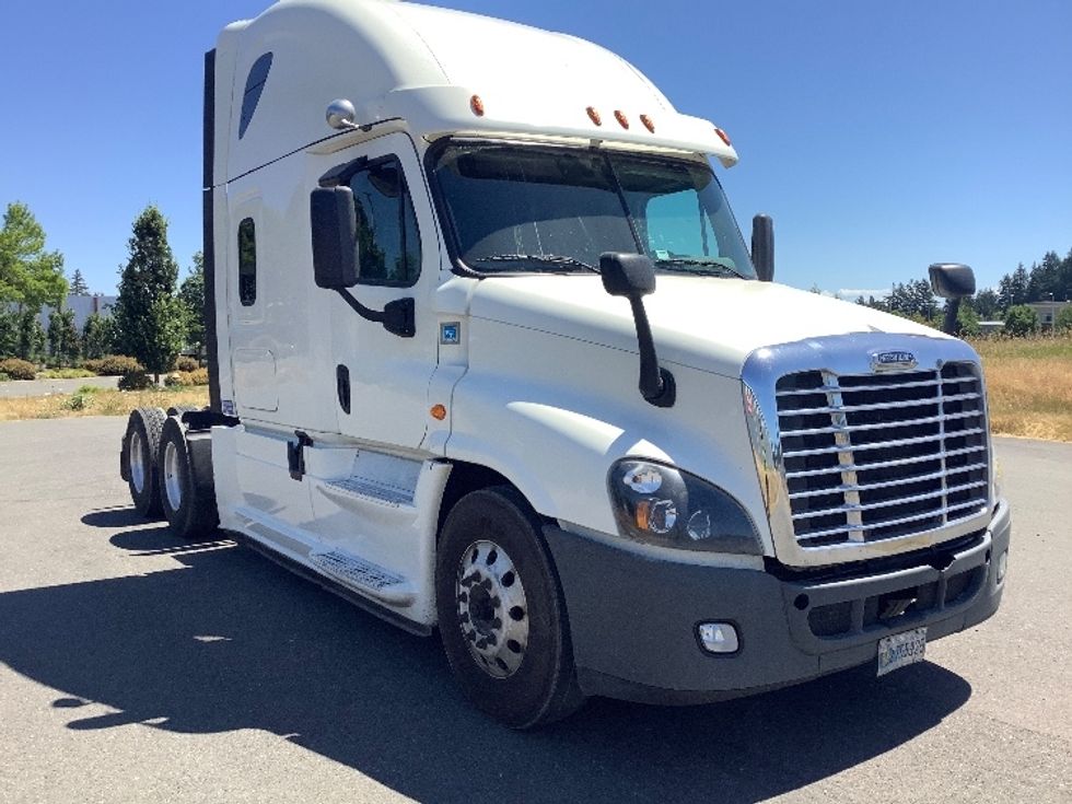 Sleeper Tractor-Heavy Duty Tractors-Freightliner-2019-Cascadia 12564ST-Lacey-WA-476,979\n\t\tmiles-$ 60,500 - Image 1