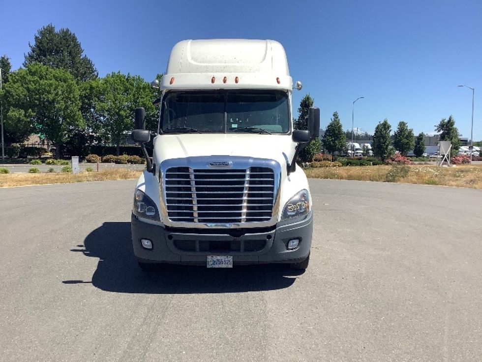 Sleeper Tractor-Heavy Duty Tractors-Freightliner-2019-Cascadia 12564ST-Lacey-WA-476,979\n\t\tmiles-$ 60,500 - Image 2