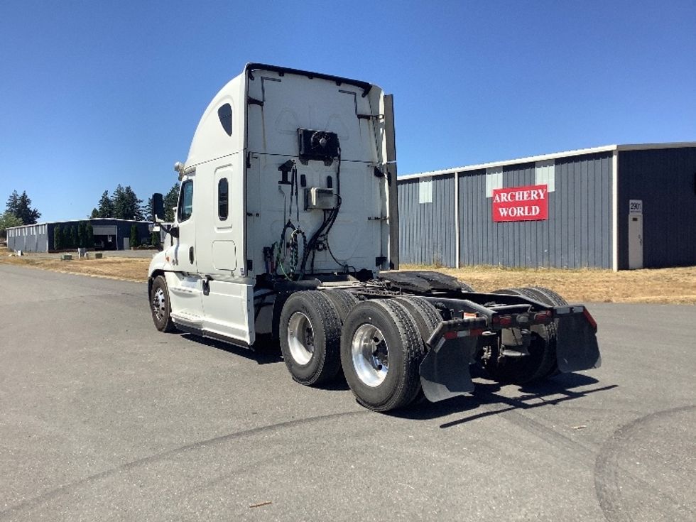 Sleeper Tractor-Heavy Duty Tractors-Freightliner-2019-Cascadia 12564ST-Lacey-WA-476,979\n\t\tmiles-$ 60,500 - Image 5