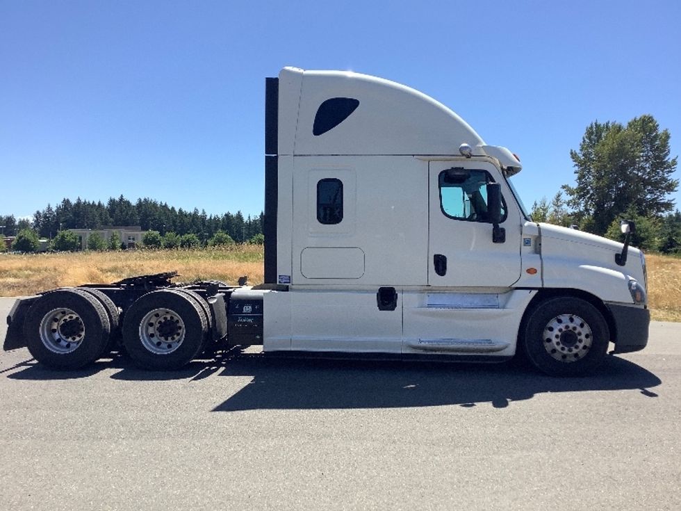 Sleeper Tractor-Heavy Duty Tractors-Freightliner-2019-Cascadia 12564ST-Lacey-WA-476,979\n\t\tmiles-$ 60,500 - Image 8