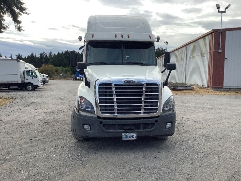 Sleeper Tractor-Heavy Duty Tractors-Freightliner-2019-Cascadia 12564ST-Lacey-WA-484,308\n\t\tmiles-$ 60,000 - Image 2