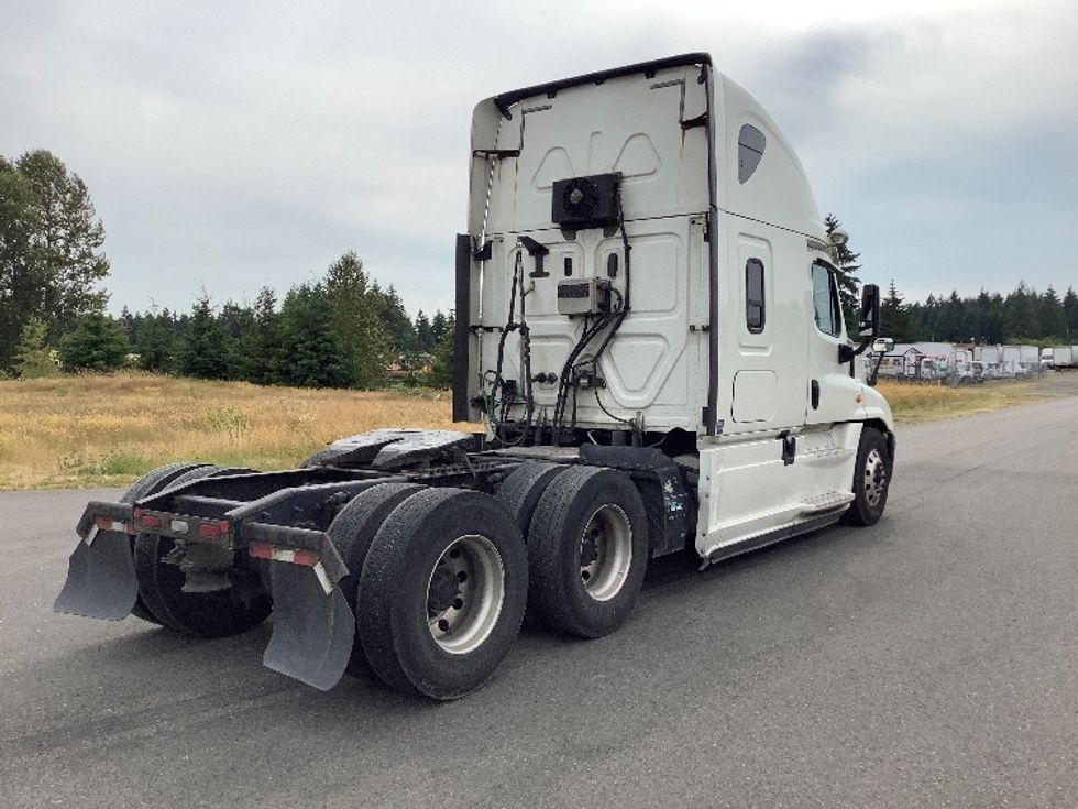 Sleeper Tractor-Heavy Duty Tractors-Freightliner-2019-Cascadia 12564ST-Lacey-WA-514,527\n\t\tmiles-$ 58,250 - Image 7