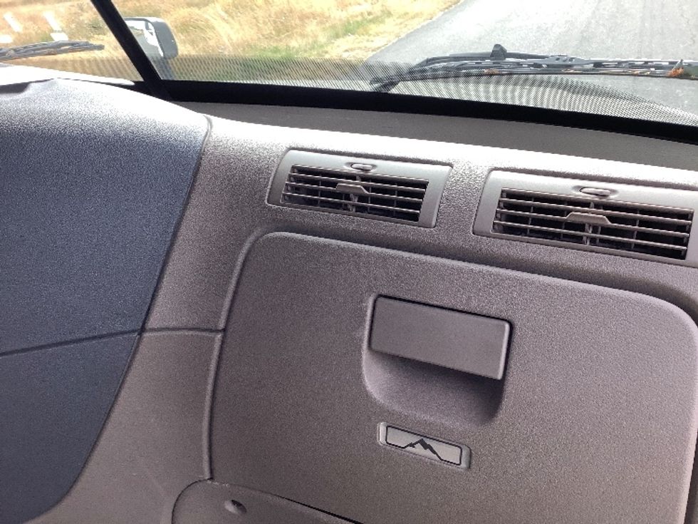 Sleeper Tractor-Heavy Duty Tractors-Freightliner-2019-Cascadia 12564ST-Lacey-WA-530,332\n\t\tmiles-$ 56,250 - Image 14