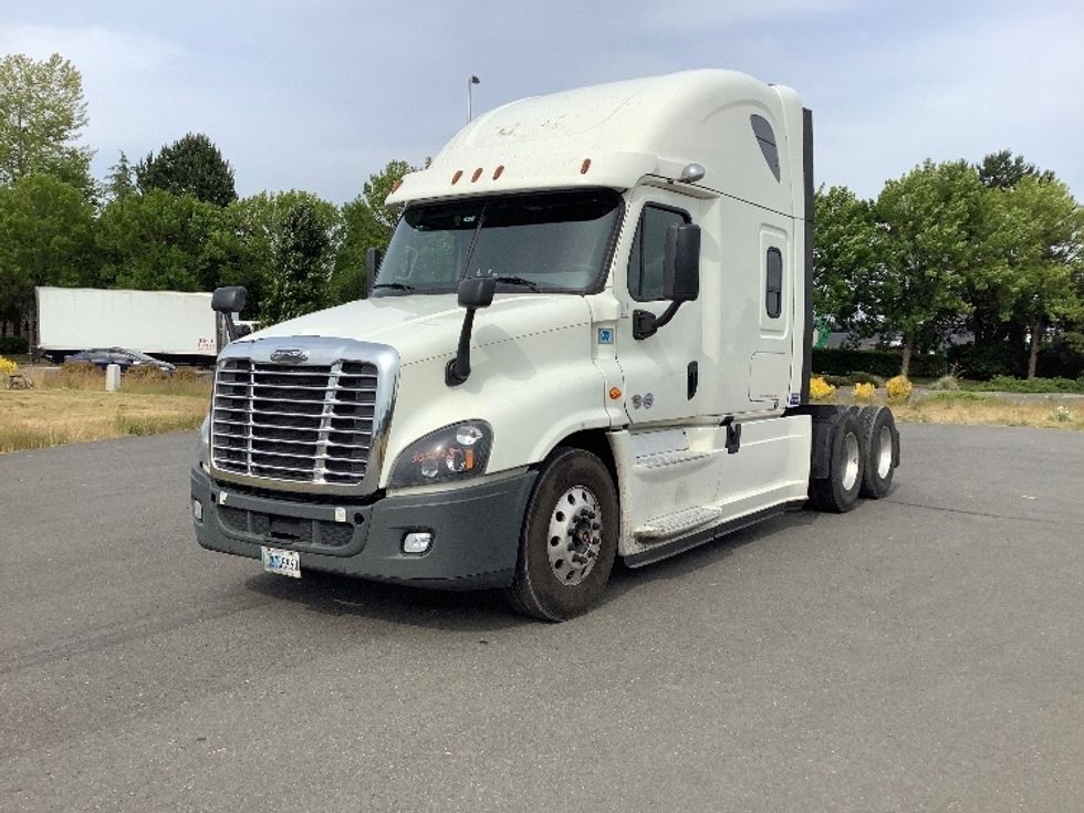 Sleeper Tractor-Heavy Duty Tractors-Freightliner-2019-Cascadia 12564ST-Lacey-WA-530,332\n\t\tmiles-$ 56,250 - Image 3