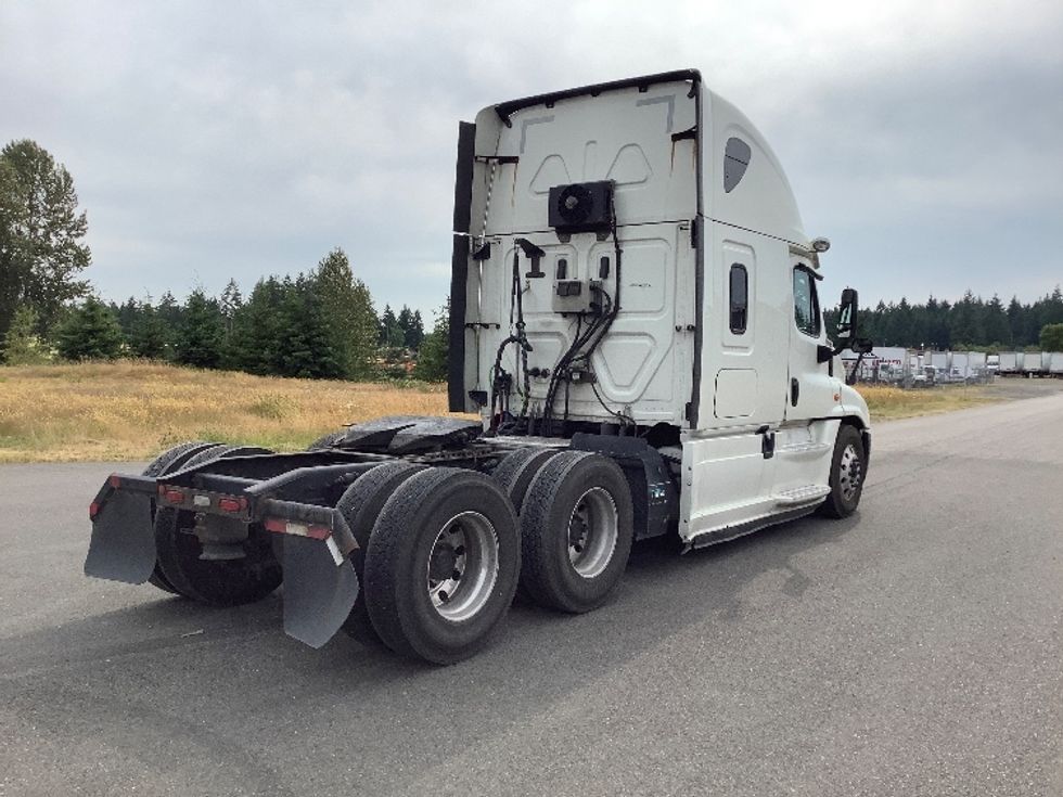 Sleeper Tractor-Heavy Duty Tractors-Freightliner-2019-Cascadia 12564ST-Lacey-WA-530,332\n\t\tmiles-$ 56,250 - Image 7