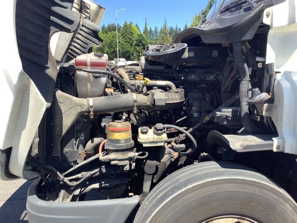 Sleeper Tractor-Heavy Duty Tractors-Freightliner-2019-Cascadia 12564ST-Lacey-WA-622,560\n\t\tmiles-$ 51,500 - Image 21