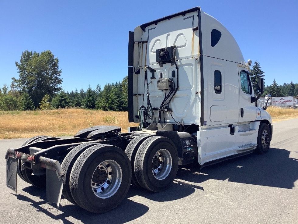 Sleeper Tractor-Heavy Duty Tractors-Freightliner-2019-Cascadia 12564ST-Lacey-WA-622,560\n\t\tmiles-$ 51,500 - Image 7