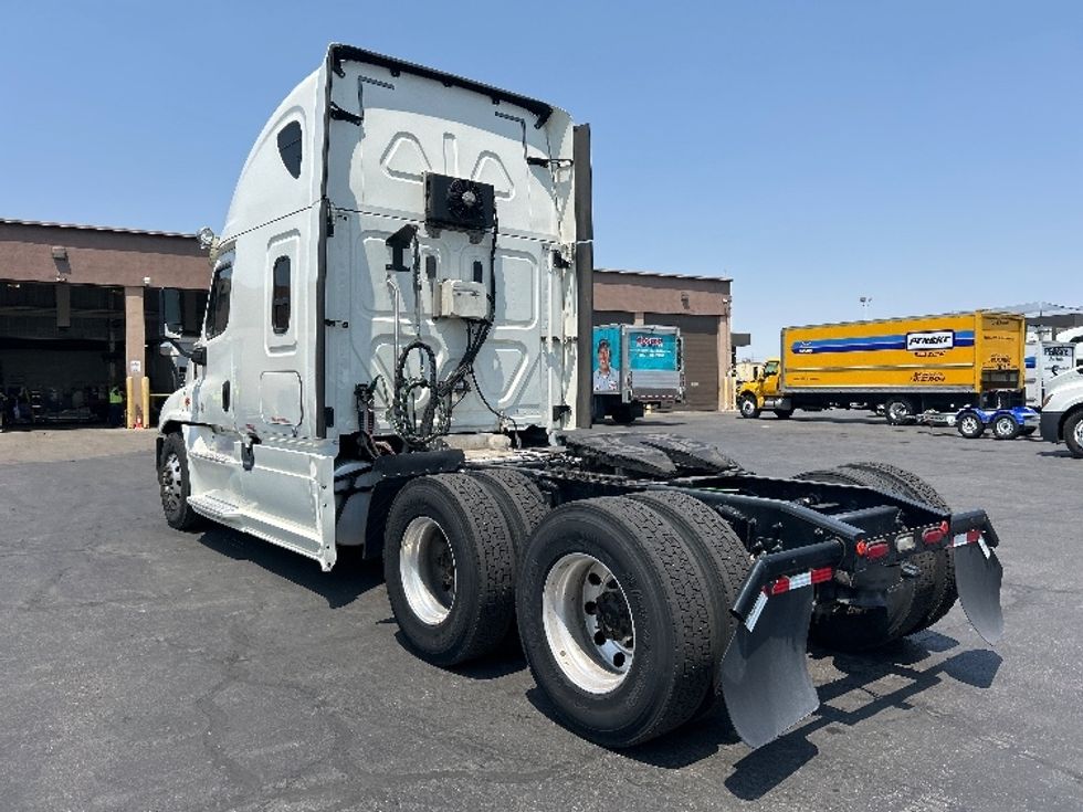 Sleeper Tractor-Heavy Duty Tractors-Freightliner-2019-Cascadia 12564ST-Las Vegas-NV-554,572\n\t\tmiles-$ 54,750 - Image 5