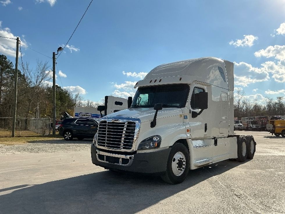 Sleeper Tractor-Heavy Duty Tractors-Freightliner-2019-Cascadia 12564ST-Macon-GA-531,438\n\t\tmiles-$ 51,250 - Image 3