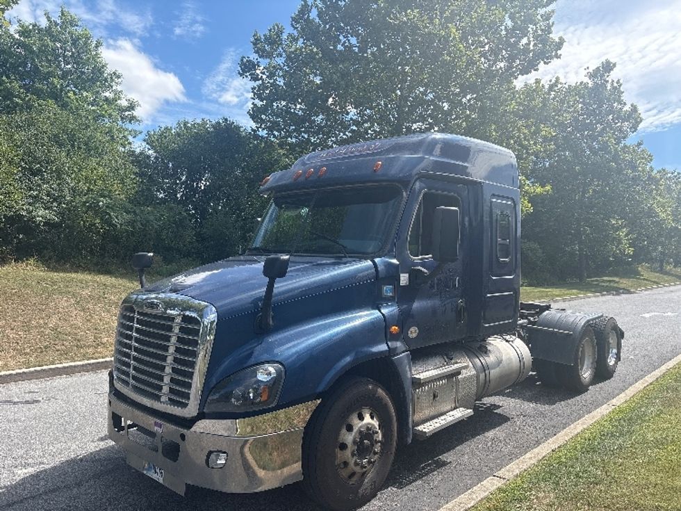 Sleeper Tractor-Heavy Duty Tractors-Freightliner-2019-Cascadia 12564ST-Montgomery-NY-256,296\n\t\tmiles-$ 68,750 - Image 3