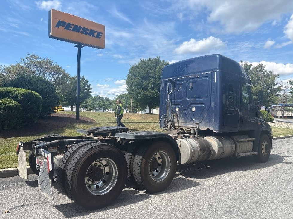 Sleeper Tractor-Heavy Duty Tractors-Freightliner-2019-Cascadia 12564ST-Montgomery-NY-256,296\n\t\tmiles-$ 68,750 - Image 7
