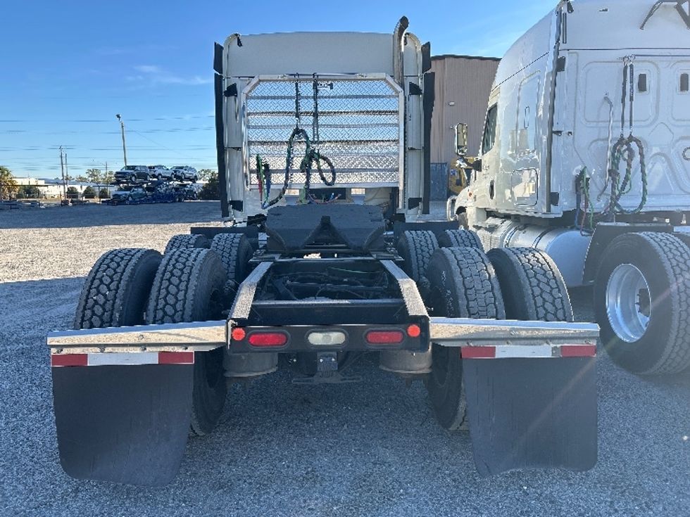 Sleeper Tractor-Heavy Duty Tractors-Freightliner-2019-Cascadia 12564ST-Ocala-FL-386,449\n\t\tmiles-$ 50,000 - Image 6