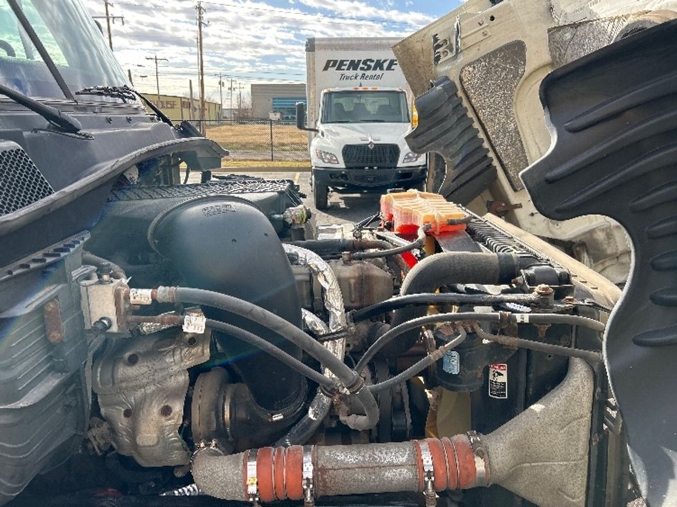 Sleeper Tractor-Heavy Duty Tractors-Freightliner-2019-Cascadia 12564ST-Oklahoma City-OK-551,004\n\t\tmiles-$ 47,000 - Image 20