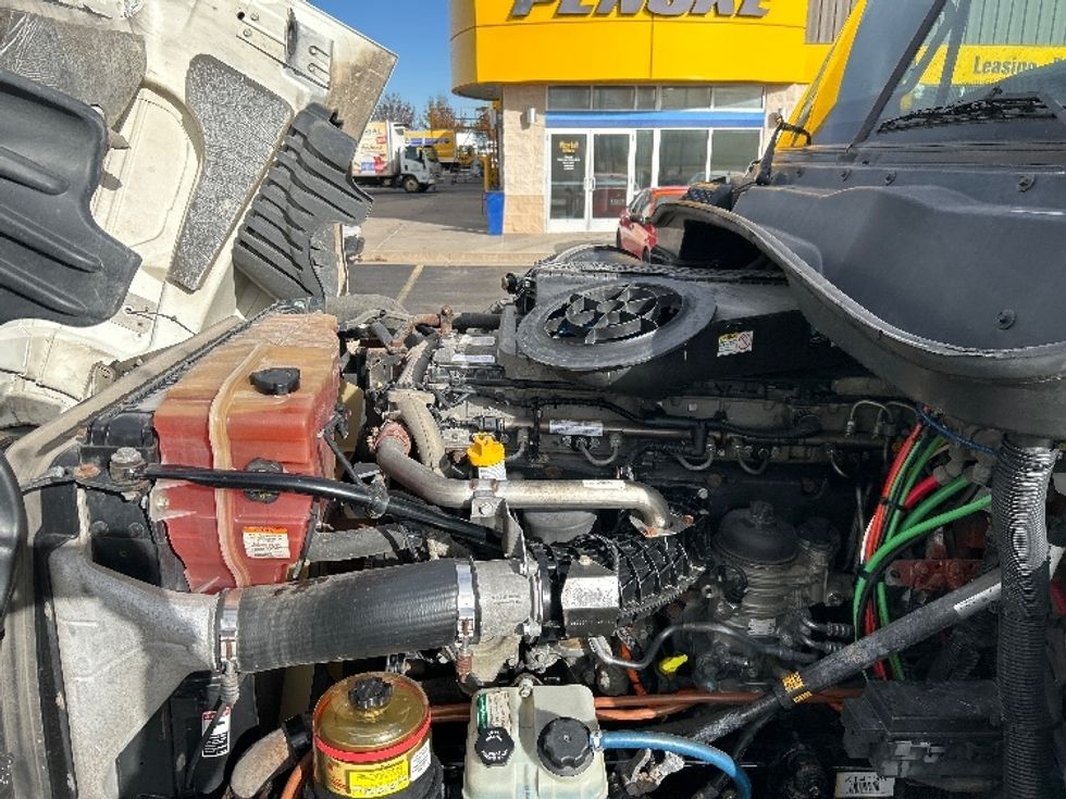 Sleeper Tractor-Heavy Duty Tractors-Freightliner-2019-Cascadia 12564ST-Oklahoma City-OK-551,004\n\t\tmiles-$ 47,000 - Image 21