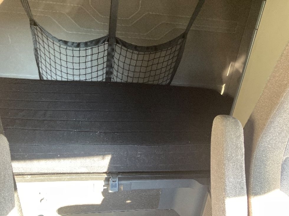 Sleeper Tractor-Heavy Duty Tractors-Freightliner-2019-Cascadia 12564ST-Pensacola-FL-445,126\n\t\tmiles-$ 49,750 - Image 15