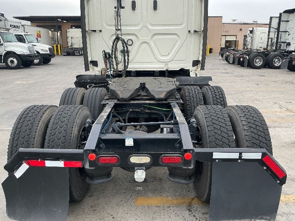 Sleeper Tractor-Heavy Duty Tractors-Freightliner-2019-Cascadia 12564ST-Phoenix-AZ-456,399\n\t\tmiles-$ 57,500 - Image 6